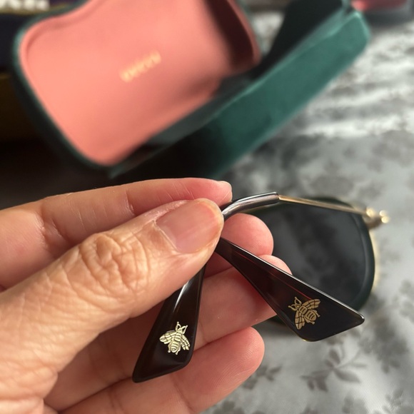 Gucci Web Aviator Sunglasses Frame - Picture 5 of 15